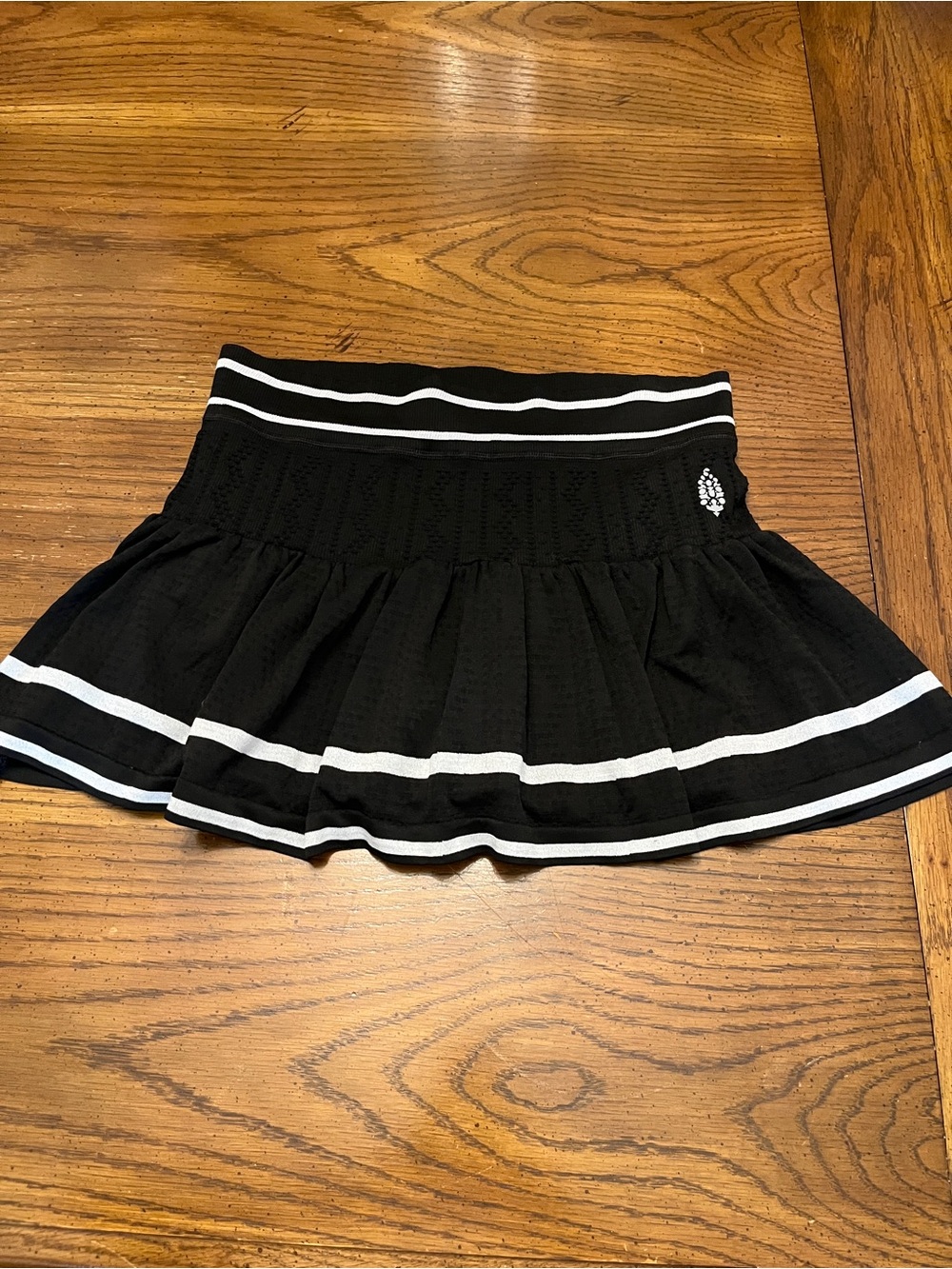 Free People FP Movement Advantage miniskirt, size M/L